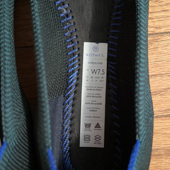 Rothy’s forest green pointed-toe flat size 7.5 - Picture 7 of 7